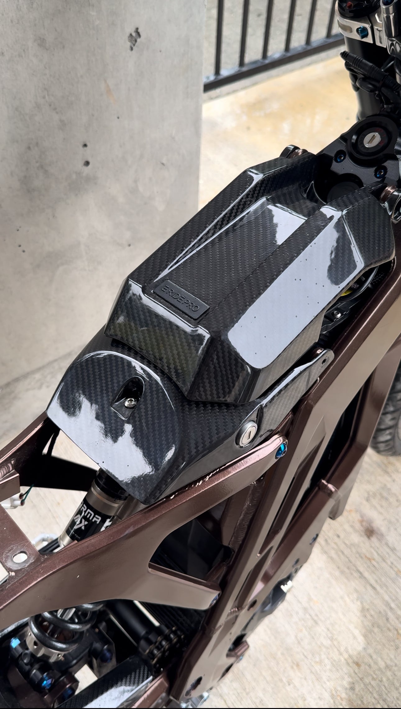 Eride carbon battery